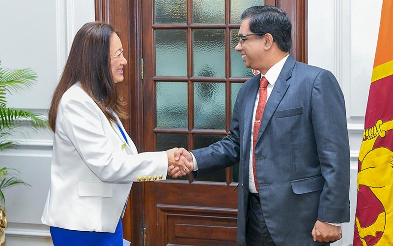 Ambassador  Julie J. Chung meets Secretary to the President Dr. Nandika Sanath Kumanayake - BusinessNews.LK